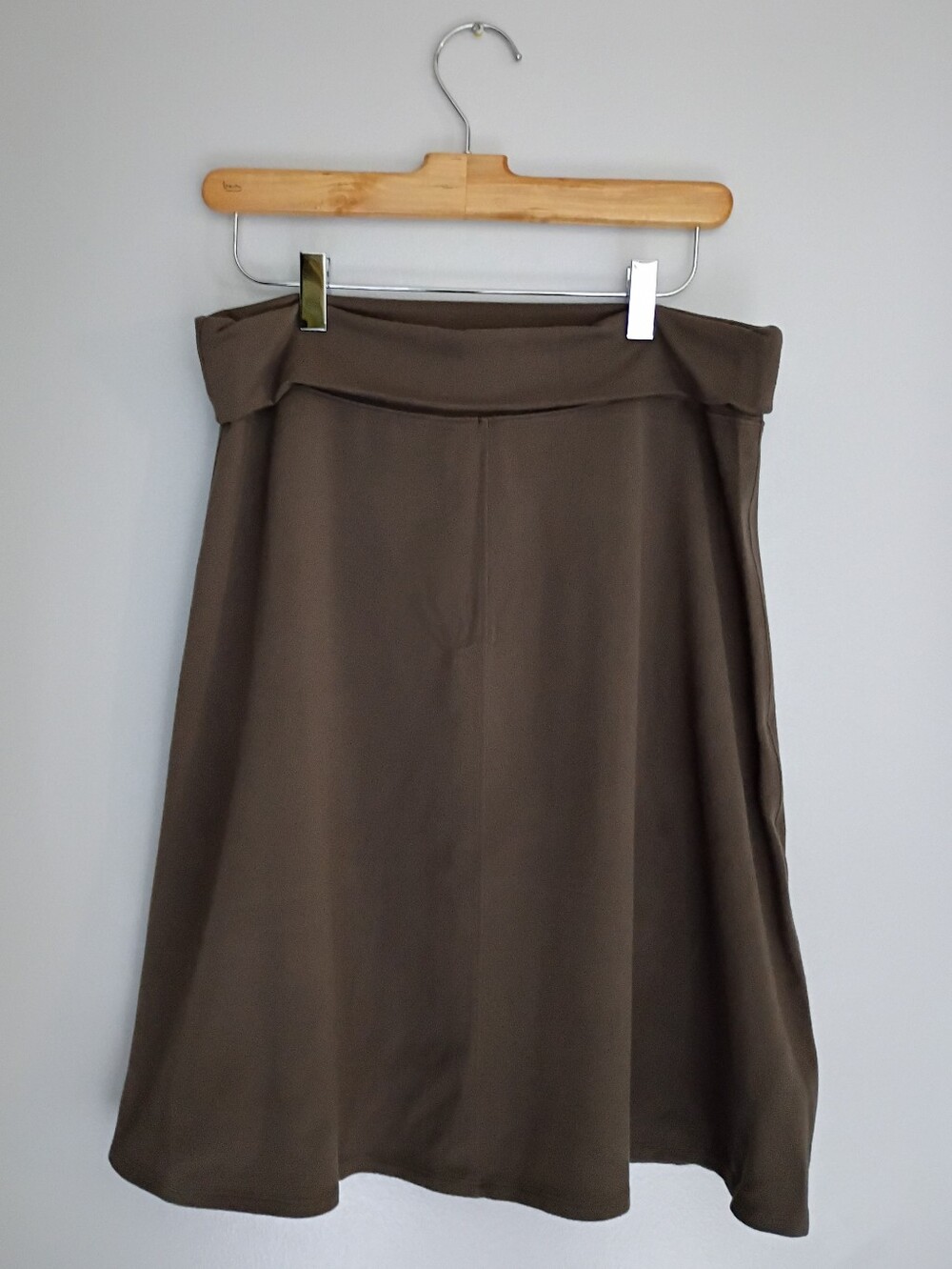 Athleta - Nusa Fold Over A Line Skirt - Brown - Size Medium - VGUC